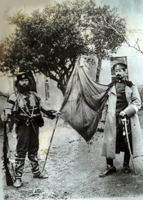 Таню Николов (Тане войвода) 36 Таню Николов по време на войните
