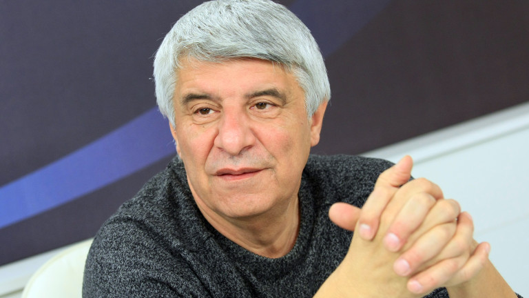 Статии и материали от проф. Пламен Павлов 1 проф. Пламен Павлов