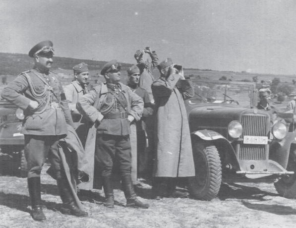 Атанас Стефанов 11 Оглед на позиция на Прикриващия фронт, 1943 г.